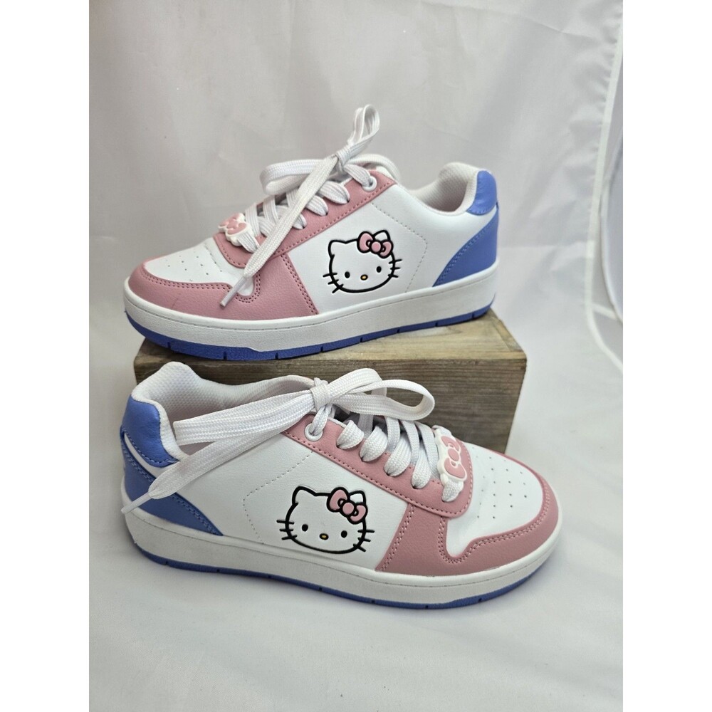 Hello Kitty Sneakers Ladies Size 7 Pink Blue White Lace Up Sanrio Shoes
